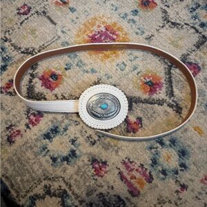 Leather belt. Silver with turquoise.